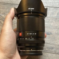 Viltrox 13mm F1.2
