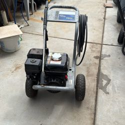 Pressure Washer Machine. Honda 3200 Psi. Trabajando $300 Firme 