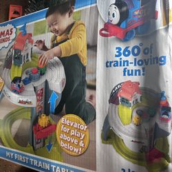 New Thomas And Friends - My First Train Table 