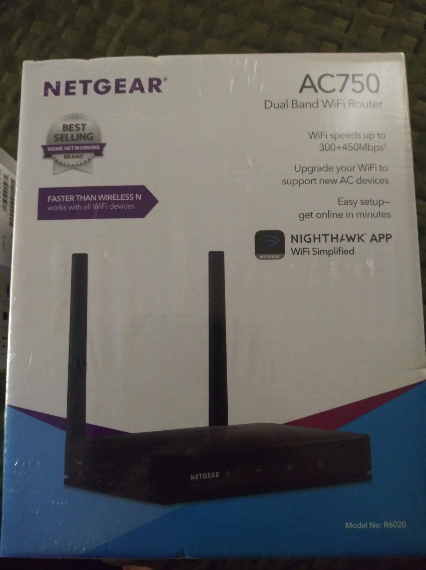 NetGear AC750 Dual Band WiFi Router