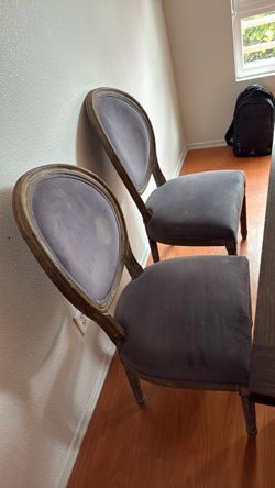 6 French-Style Dining Chairs
