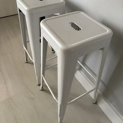 2 Barstools 