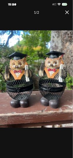 Vintage sees candy owl holder