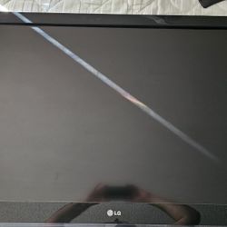 LG 47LH40 TV 47" Screen With Stand And Remote