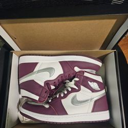 Jordan 1 Bordeaux Size10