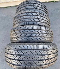 Vendo set de llantas 185/55r16 KUMHO 80% de vida