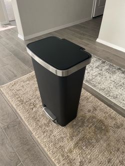 Tall Kitchen Trashcan with Foot Pedal