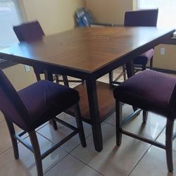 Comedor De Madera Con CENTRO GIRATORIO