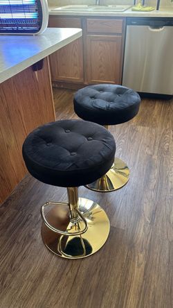 Black and gold barstools