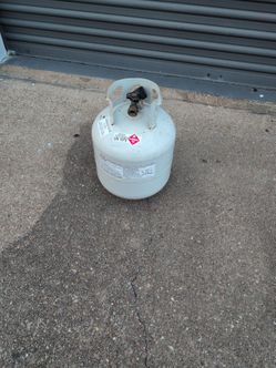 tank de gas empty $20