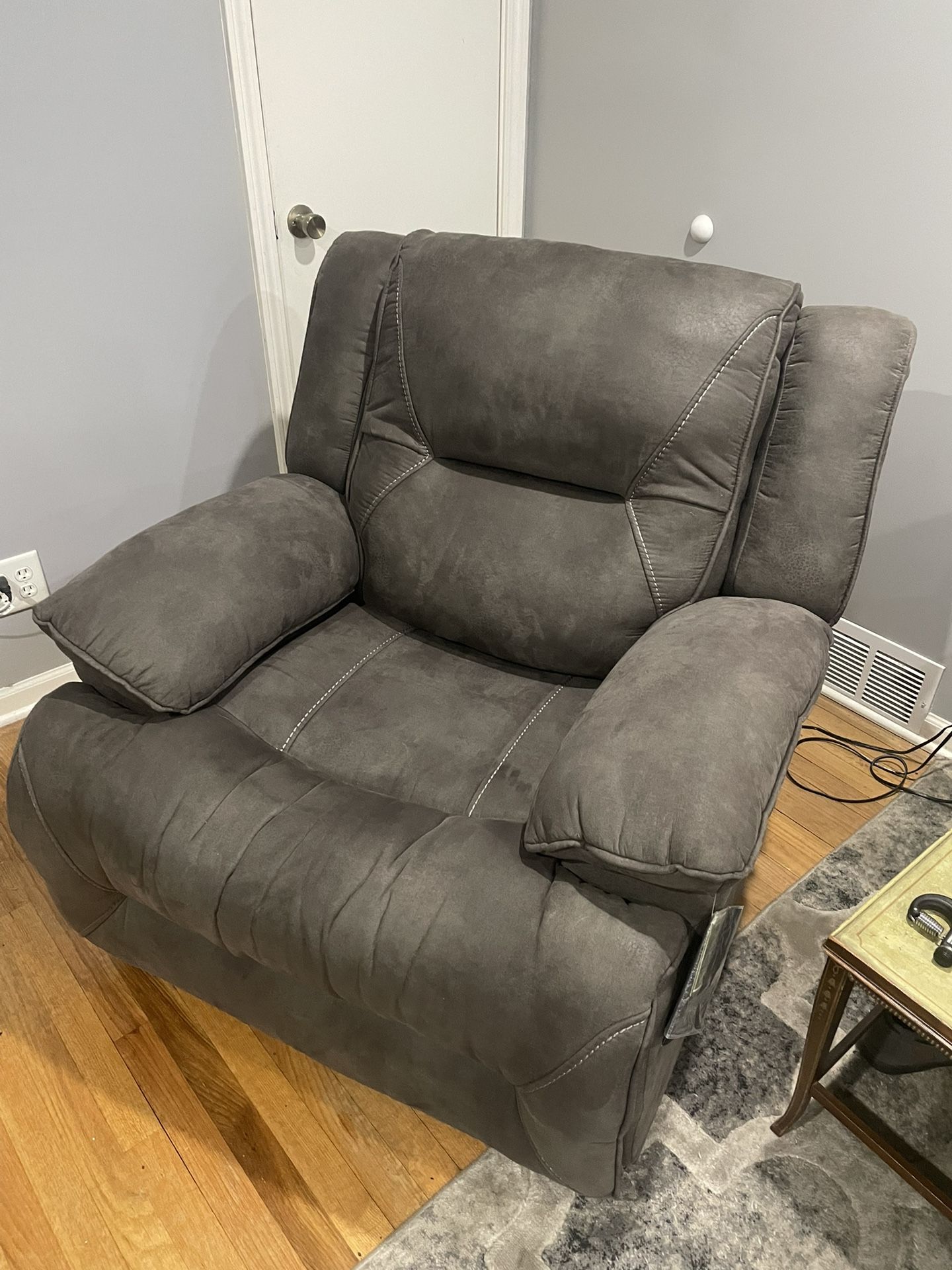 Electric Recliner