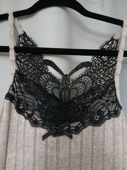 New gown. Size Medium