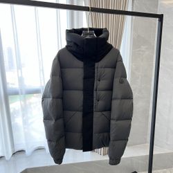 Black Jedi short down jacket