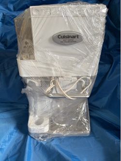 SOFT SERVE ICE CREAM MAKER