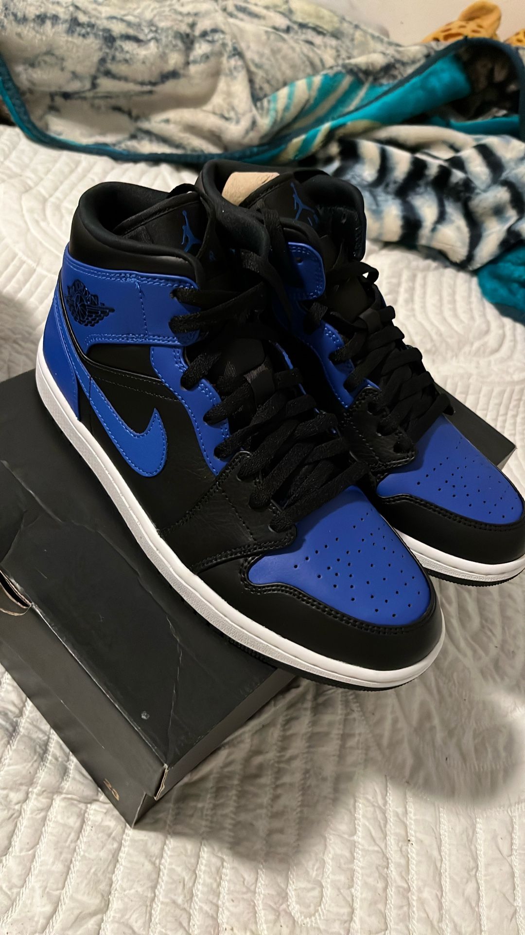 Air Jordan 1 Mid