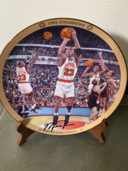 Michael Jordan 1992 limited edition porcelain plate