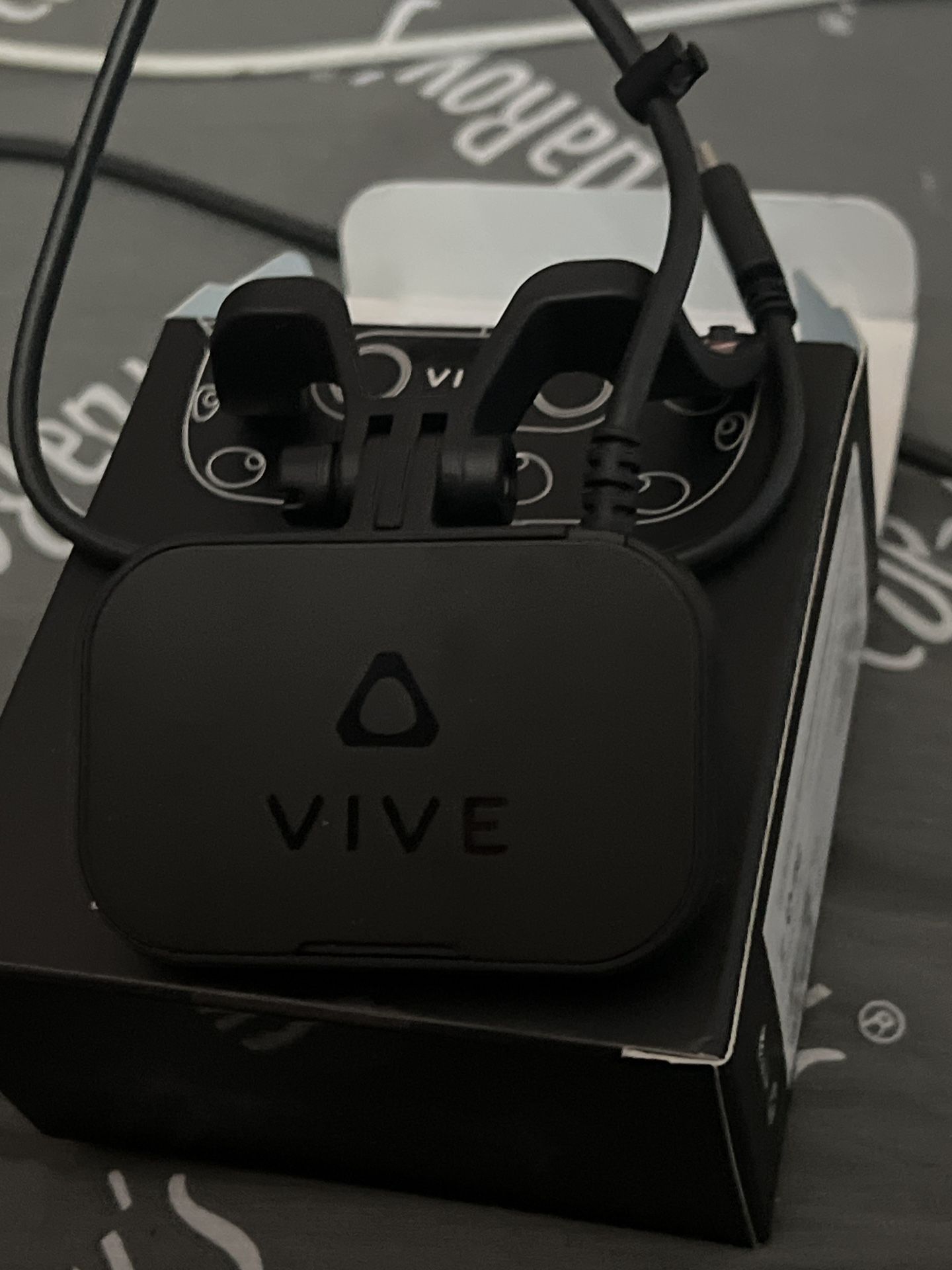 Vive Facial Tracker