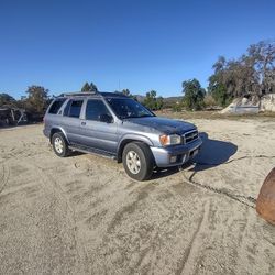 2003 Nissan Pathfinder