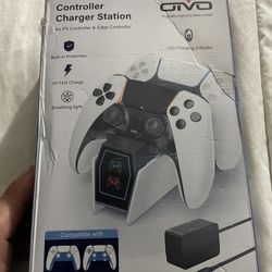 (2) - PS5 Controller Chargers 