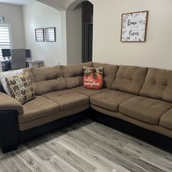 Brown Sectional Couch 