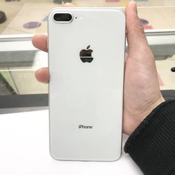 Factory Unlocked iphone 8 plus , sold with store warranty 
