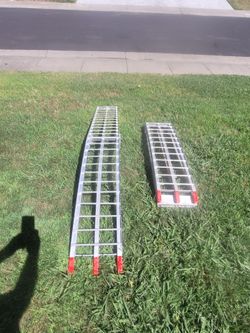 Aluminum Folding Loading Ramps