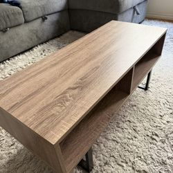 Modern Wood Look Coffee Table 