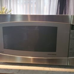 GE  PROFILE  MICROWAVE OVEN