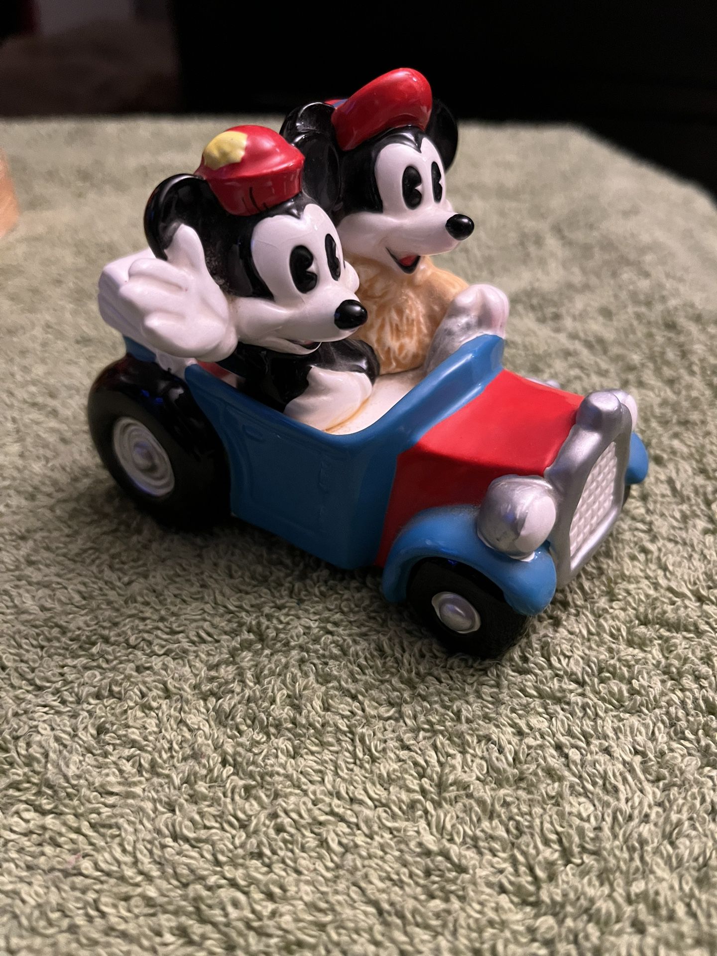 Mickey And Minnie Ceramic Car