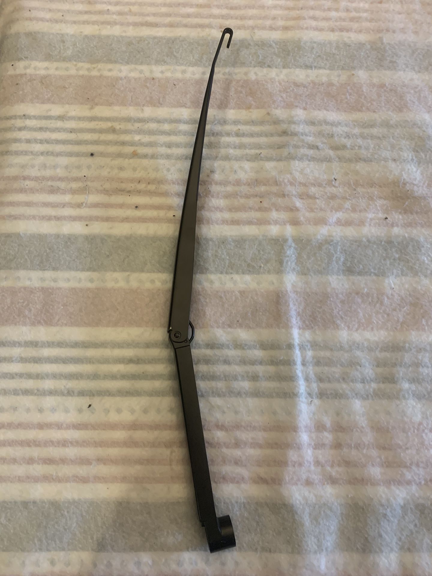 Subaru windshield arm