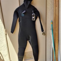 New Dakine Mission 5/4/3 Hooded Wetsuit Size M 