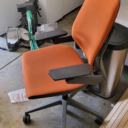 Steel Case Gesture Ergonomic Office Chair