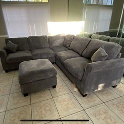 New Gray 4 Piece Sectional 