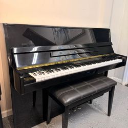 Wurlitzer Black Gloss Upright Piano