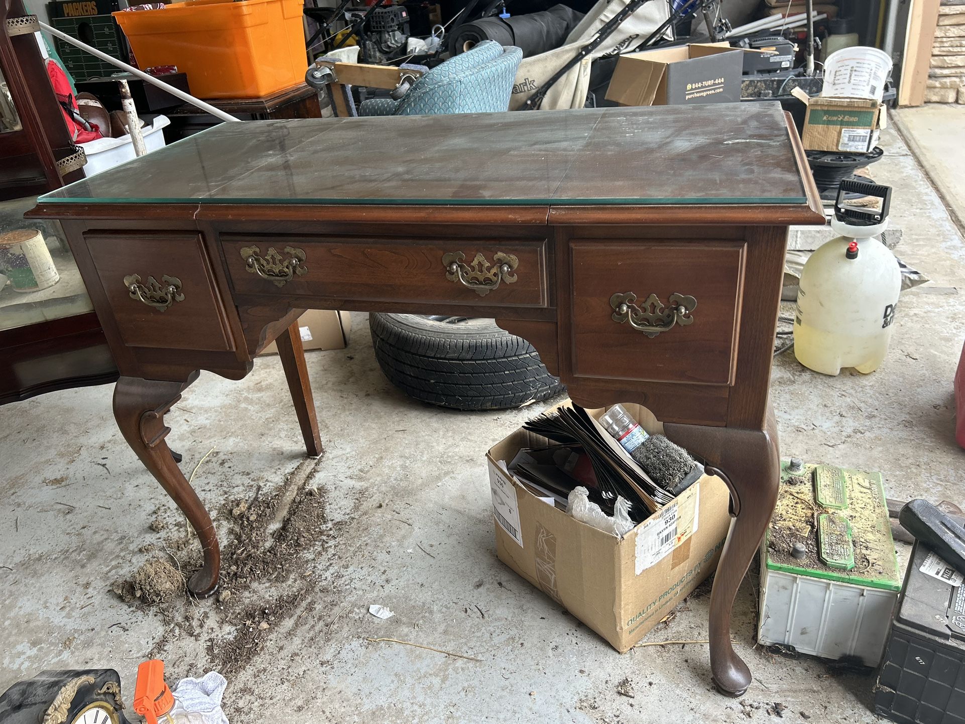 Ethan Allen Vanity/Desk