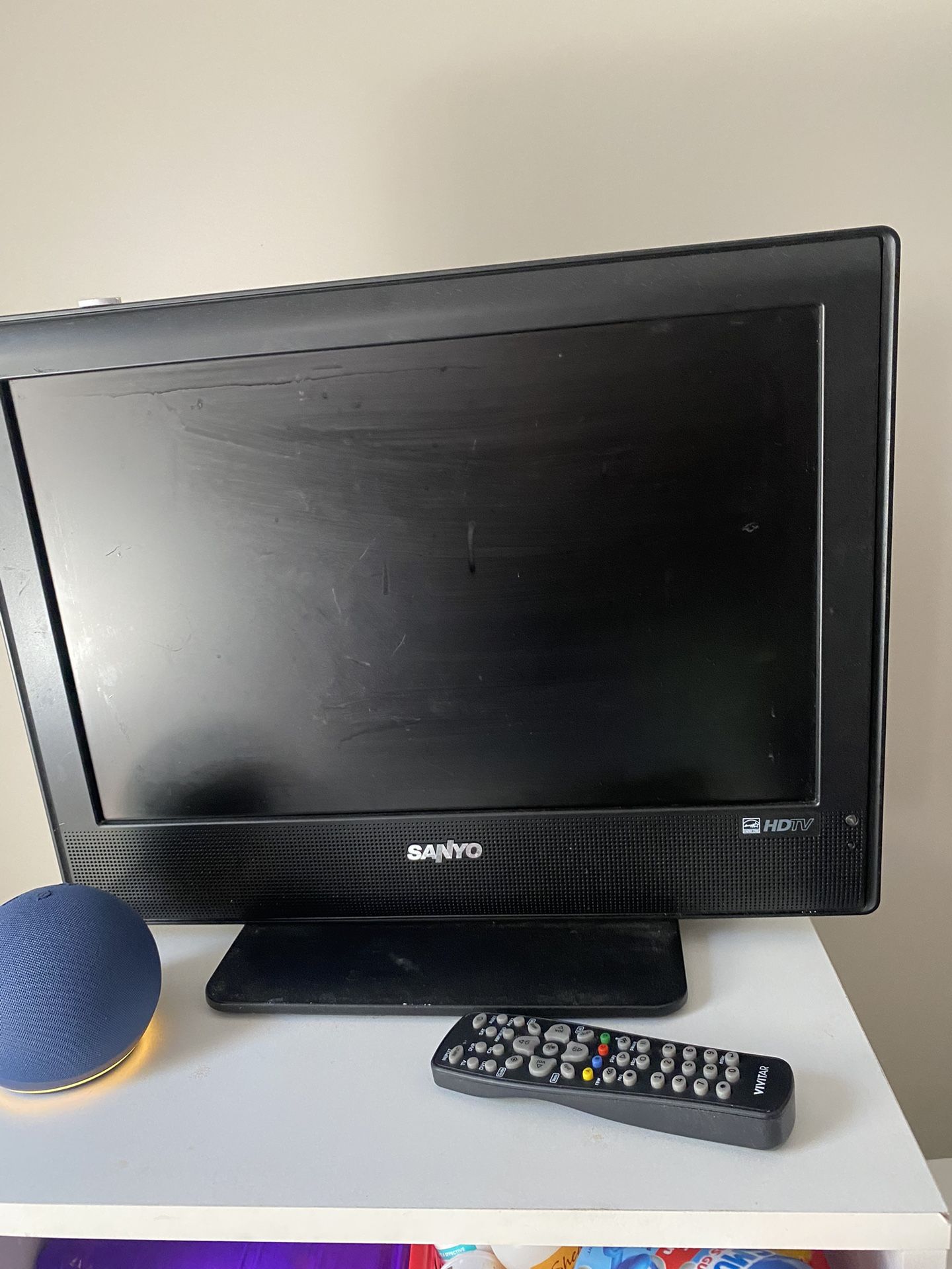 SANYO LCD HDTV “19” -W-REMOTE