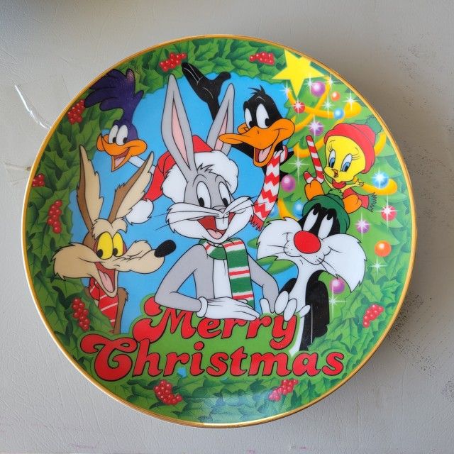 Looney Tunes Collector's Plate