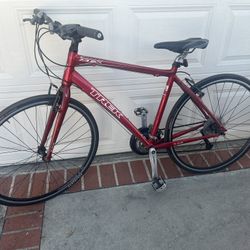 Trek Bicycle  Needs air in Tires 