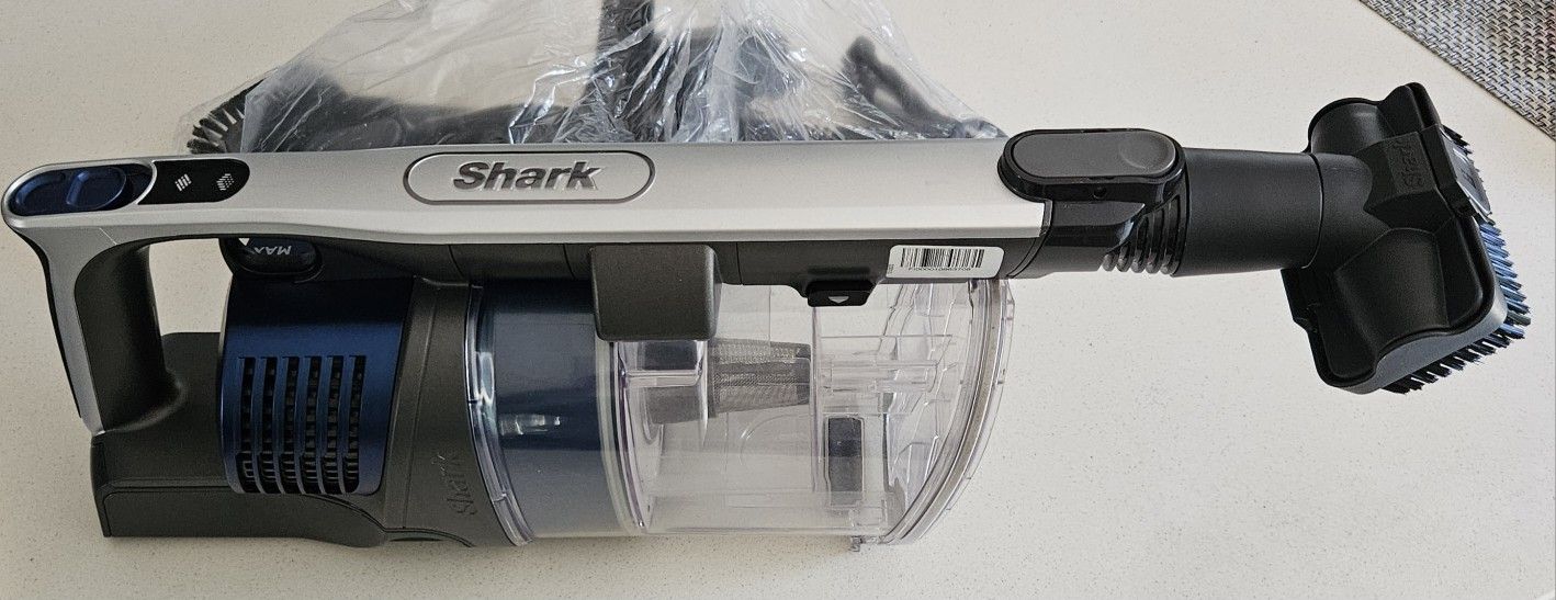 SHARK PET PLUS CORDLESS VACUUM