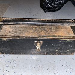 Old Vintage Type Tool Box Metal 