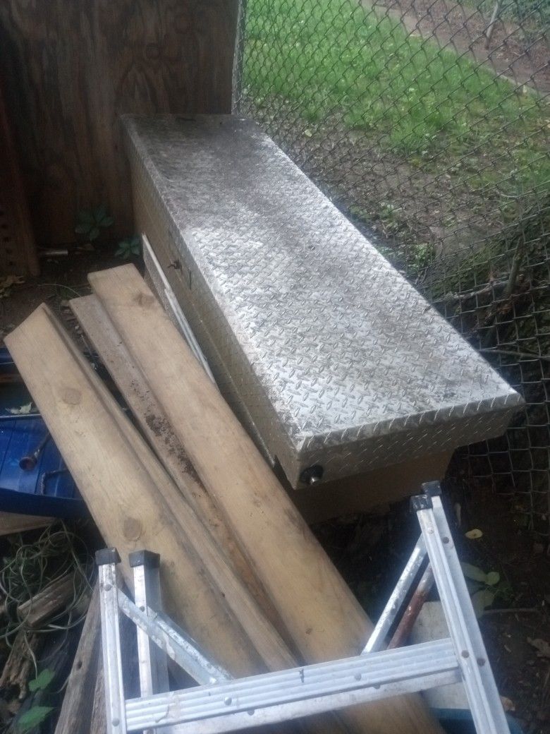 Pickup Truck Tool Box