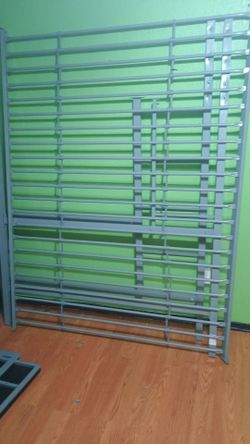 Kids bunk bed - Grey Metal- Like new condition