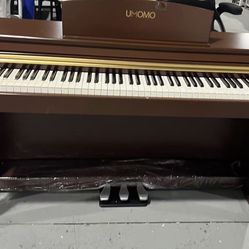 🥨UMOMO 88 Weighted Key Digital Piano, Hammer Action Electric Piano with Piano Stand, Headphone Jack, 3 Pedal, Full Size Electronic Piano Keyboard
