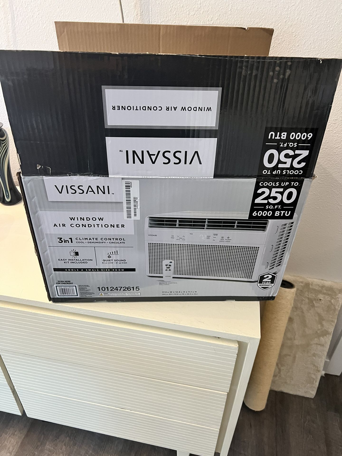 New AC Unit W/box And All Accessories 