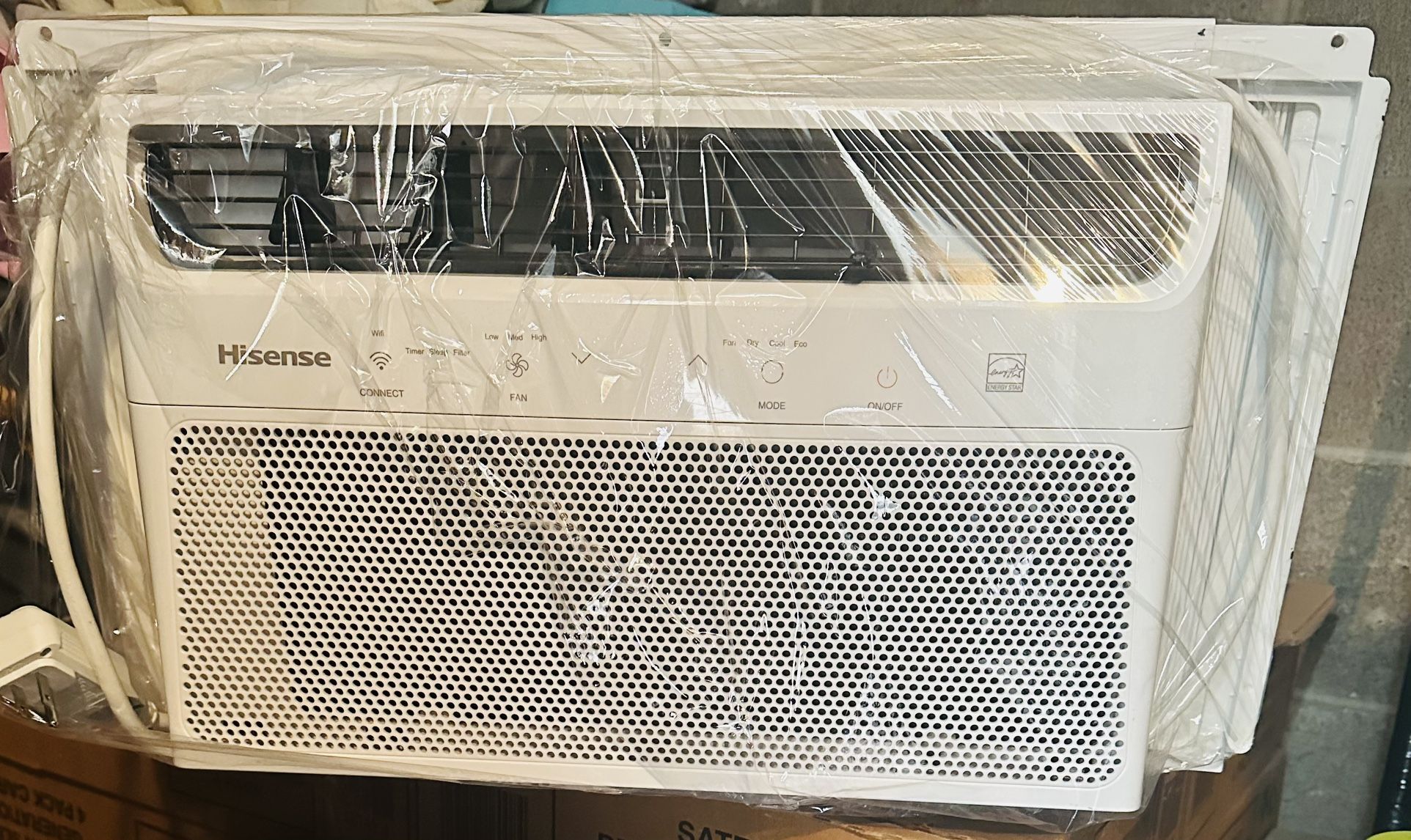 Hisense 8,000 BTU Energy Star Window Air Conditioner- White