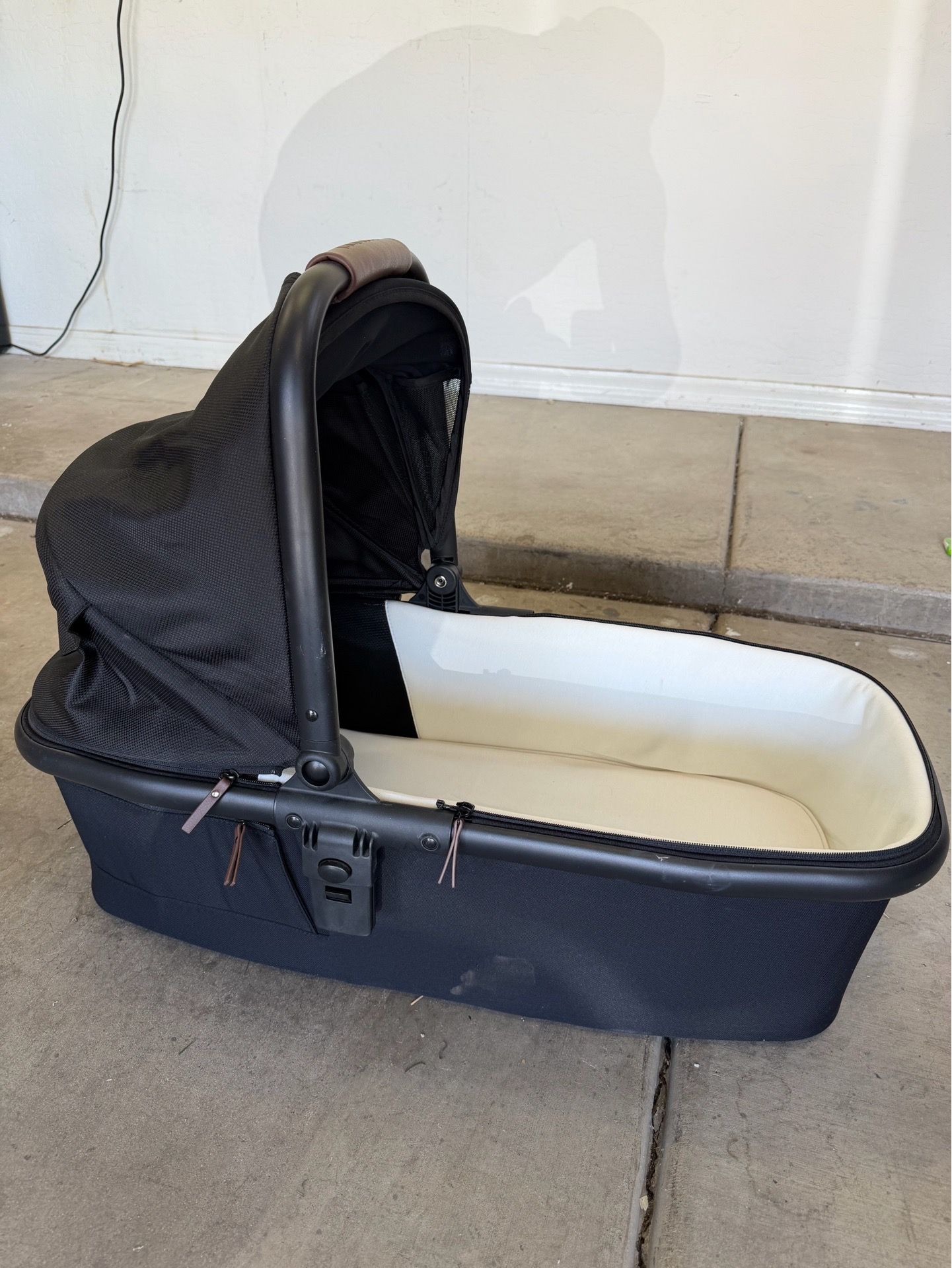 Momacozy bassinet attachment for stroller