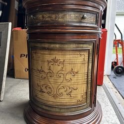 Half Circle Wood Storage Chest With Drawer