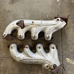 LS LS3 Stock Sierra/Silverado manifolds w/ heatshields
