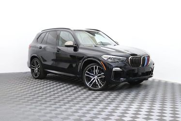 2020 BMW X5 M50i