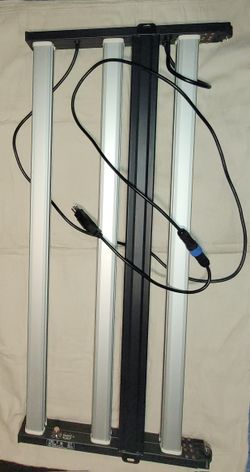 Growers Choice ROI-E680s Led Grow Light